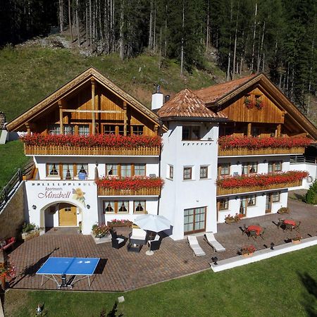 Apartments Mirabell Livinallongo Del Col Di Lana Buitenkant foto