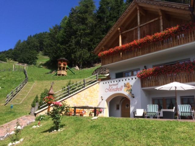 Apartments Mirabell Livinallongo Del Col Di Lana Buitenkant foto
